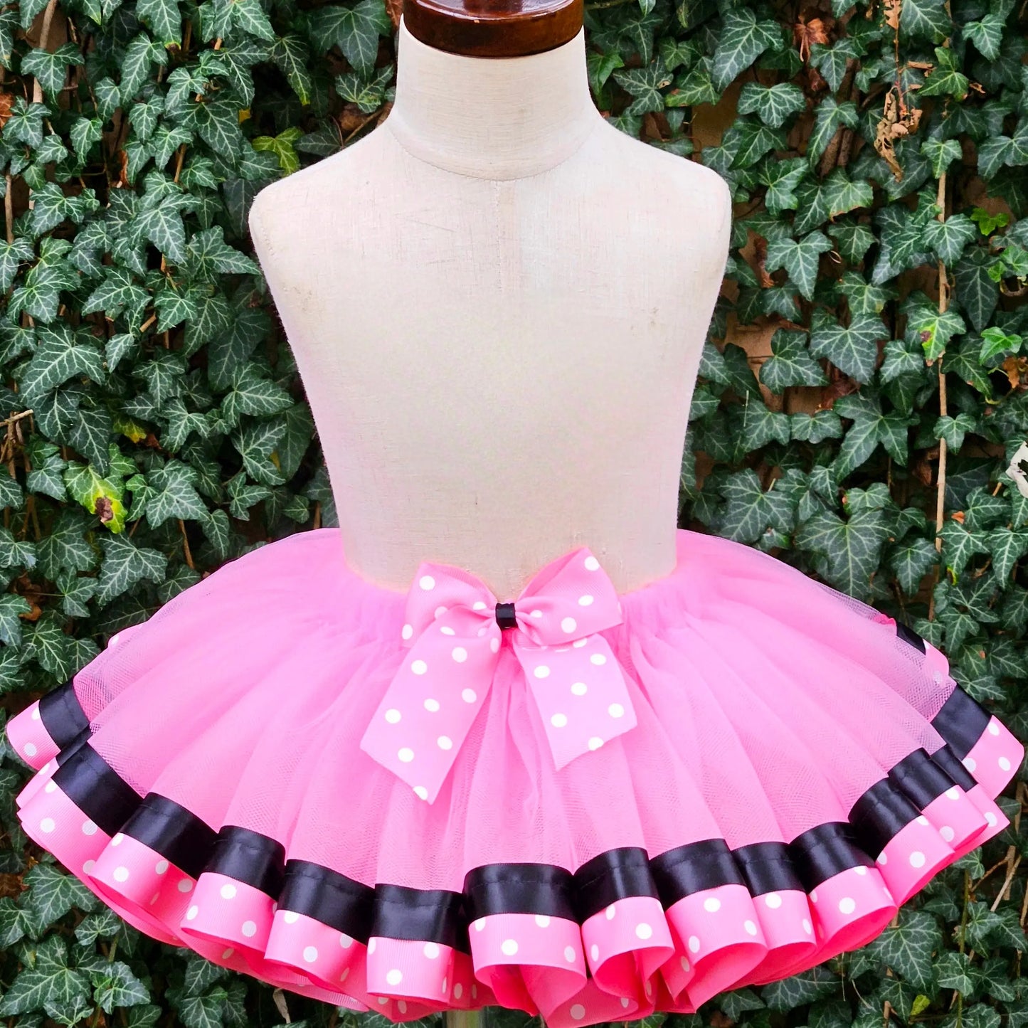 Pink Minnie Mouse Tutu Outfit, Birthday Tutu, Pink, Black and White KolorfulKidzCustoms